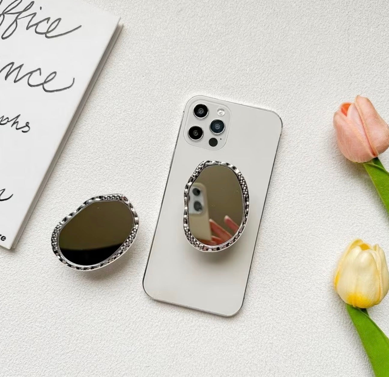 Pop socket irregular