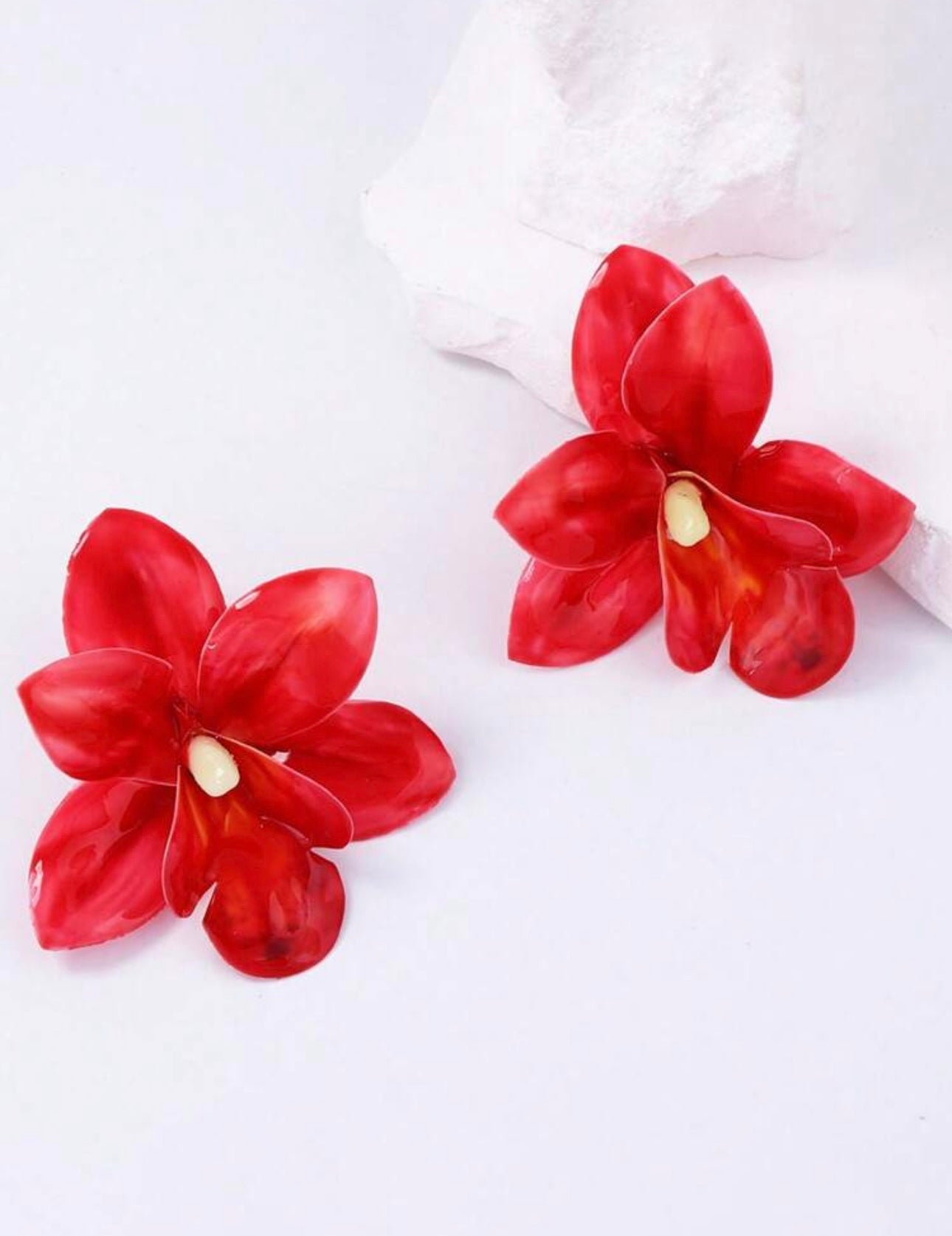 Aretes flor Hawái rojos