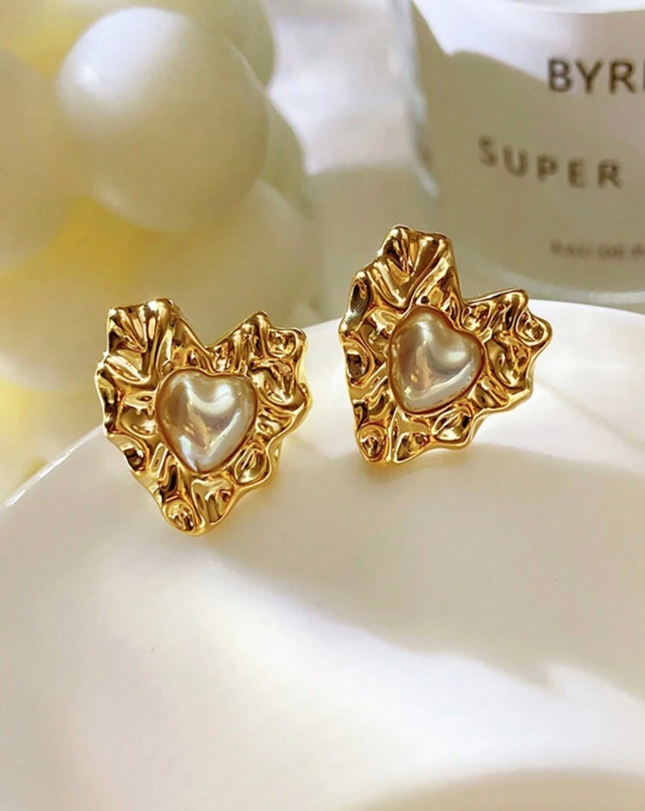Aretes corazón perla