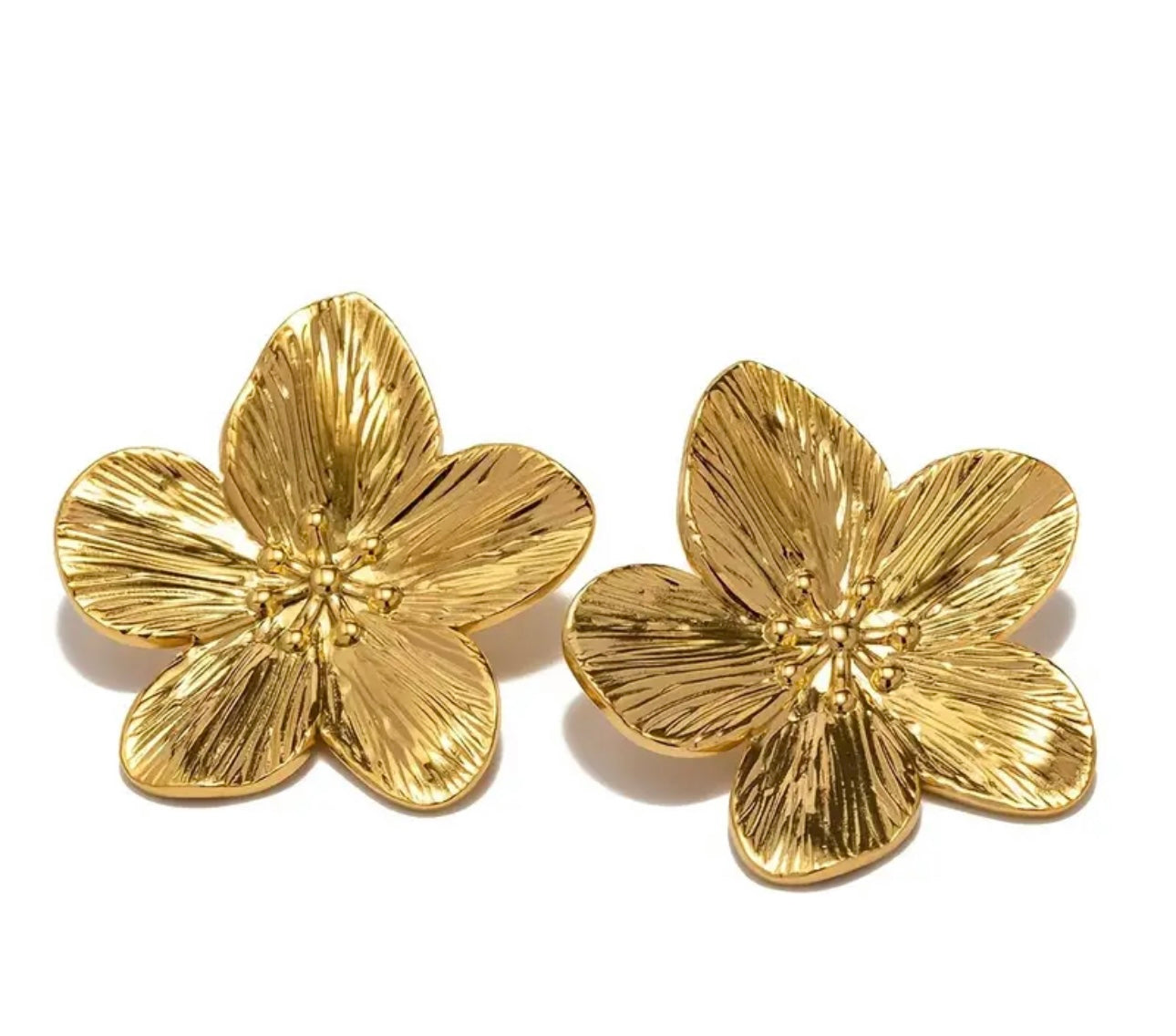 Aretes flor dorada