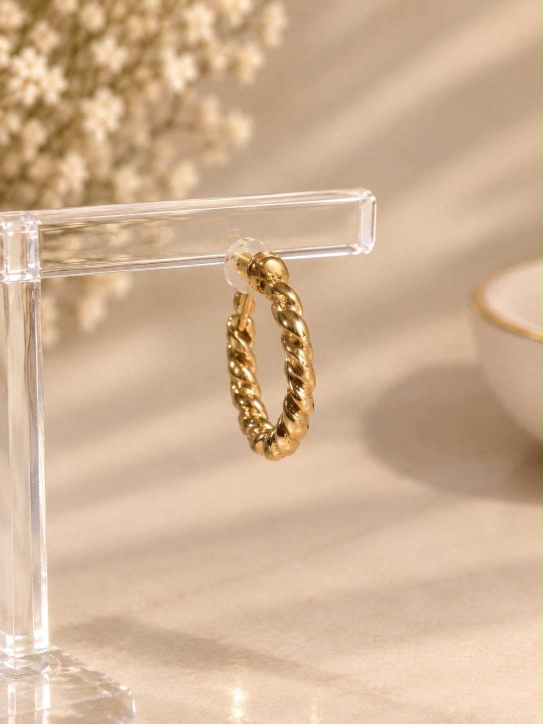 Golden hoop