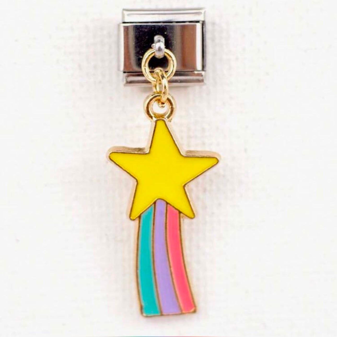 Charm rainbow star