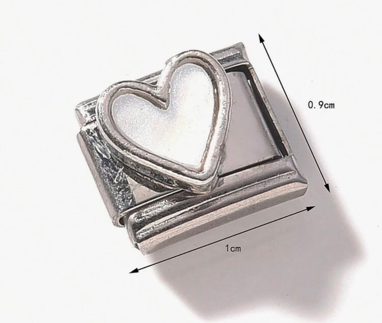 Charm corazón relleno blanco