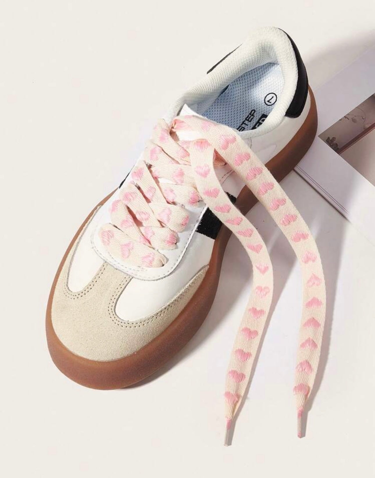 Agujetas corazón rosa