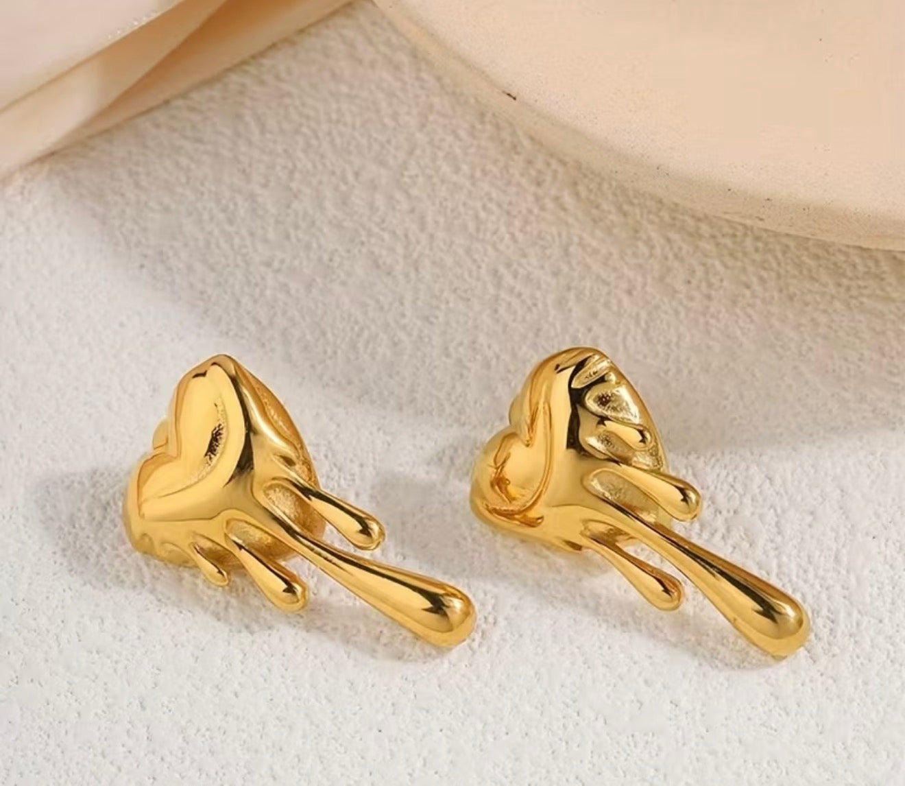 Aretes Yata