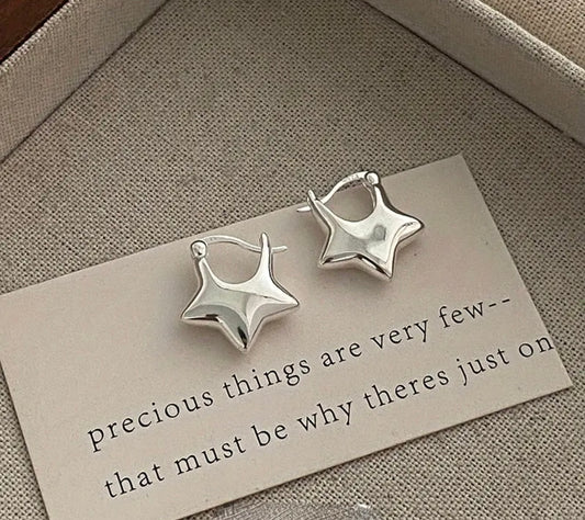 Aretes par estrellas