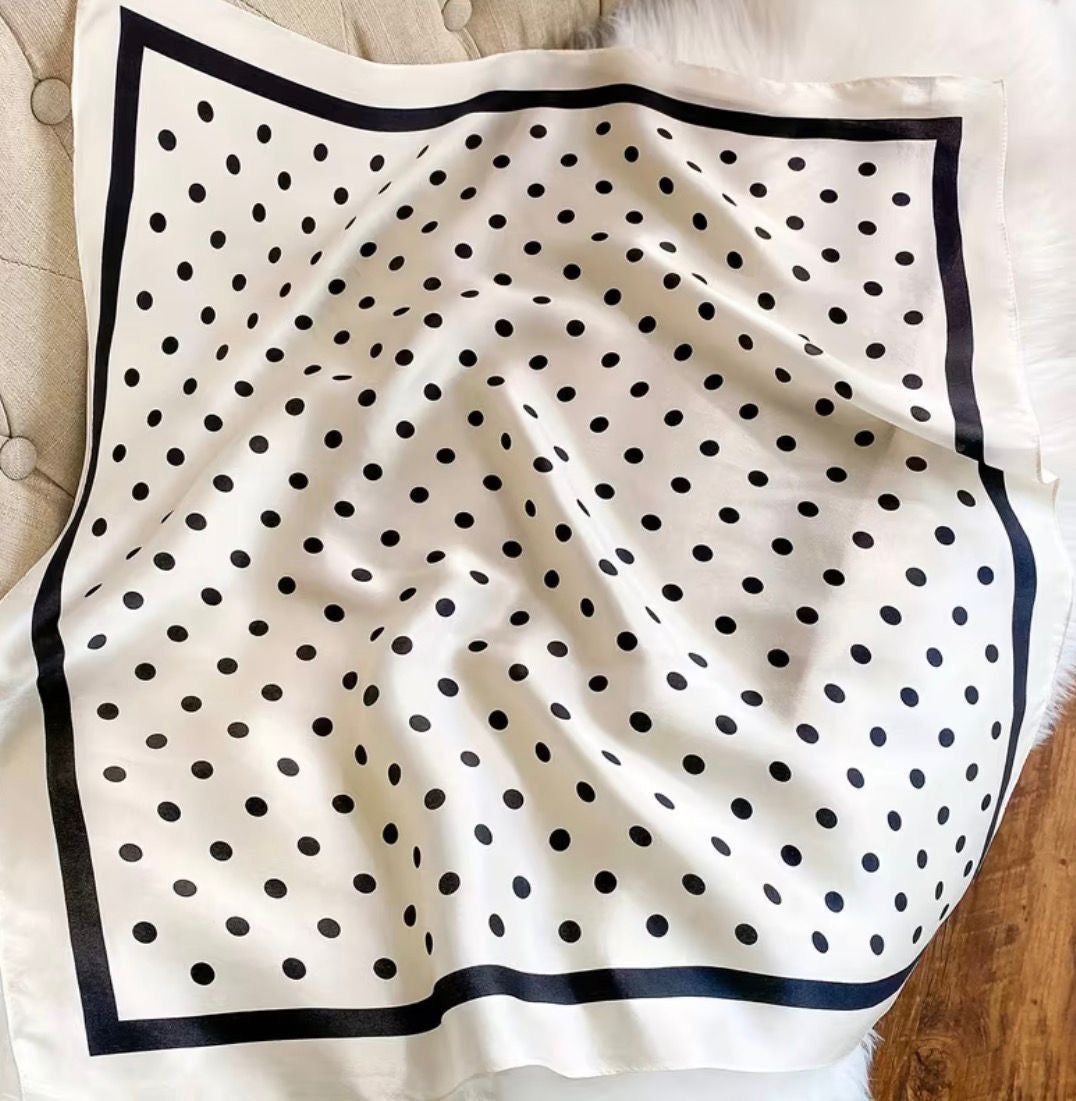 Pañuelo white Polka