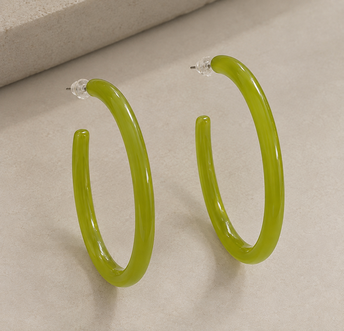 Victoria aretes