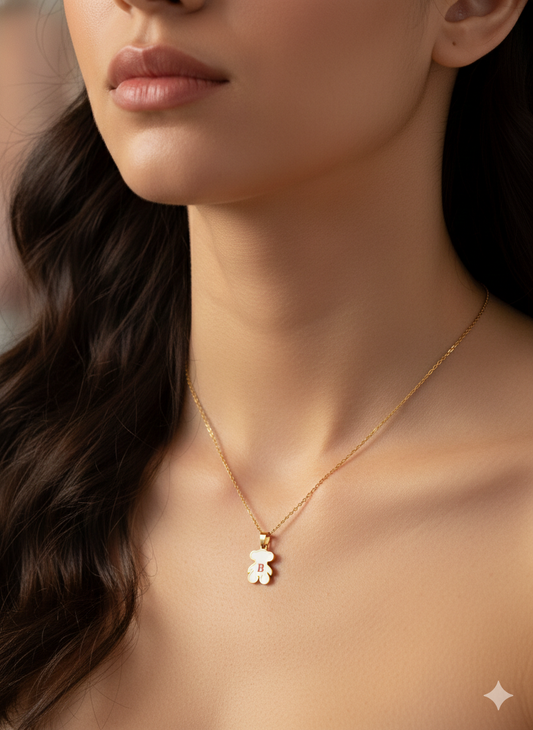 Collar oso con "B"